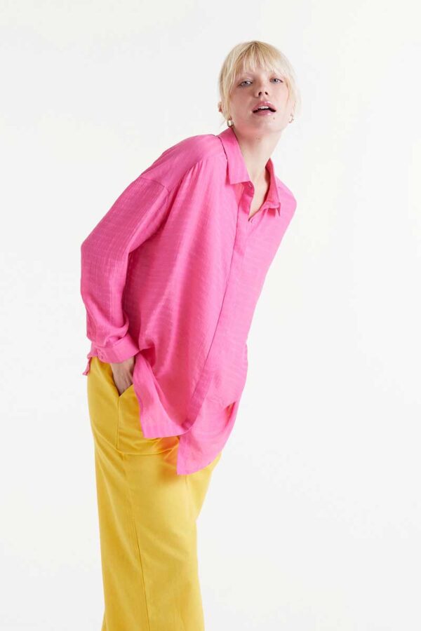 Pink fluid oversize shirt